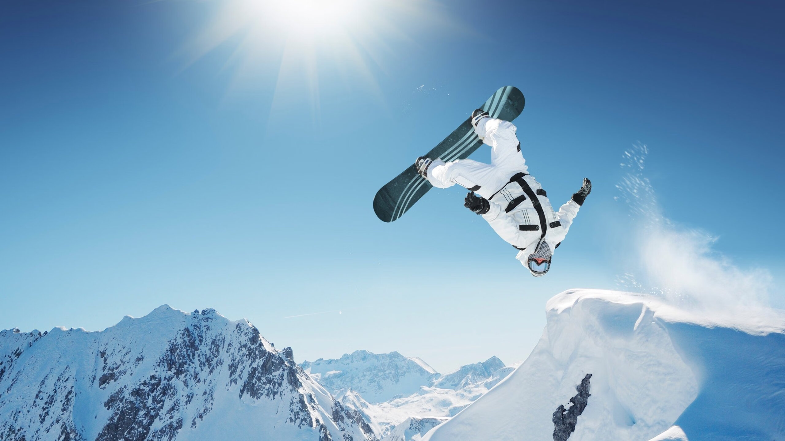 leyu.com-全国青少年滑板训练营首次设置双板项目，滑板训练班