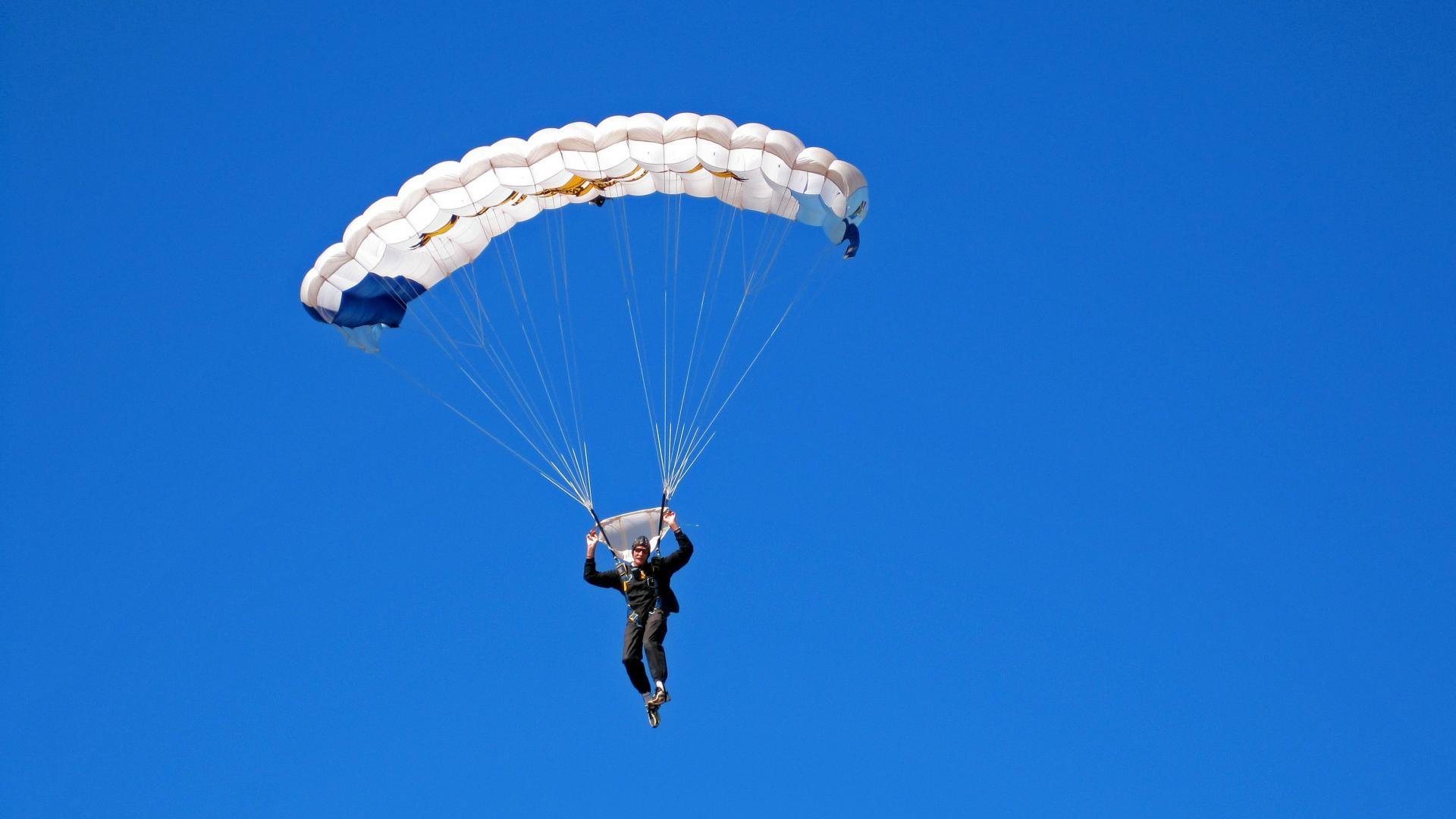 南非女将400米混合泳稳居前列,南非女子200米蛙泳